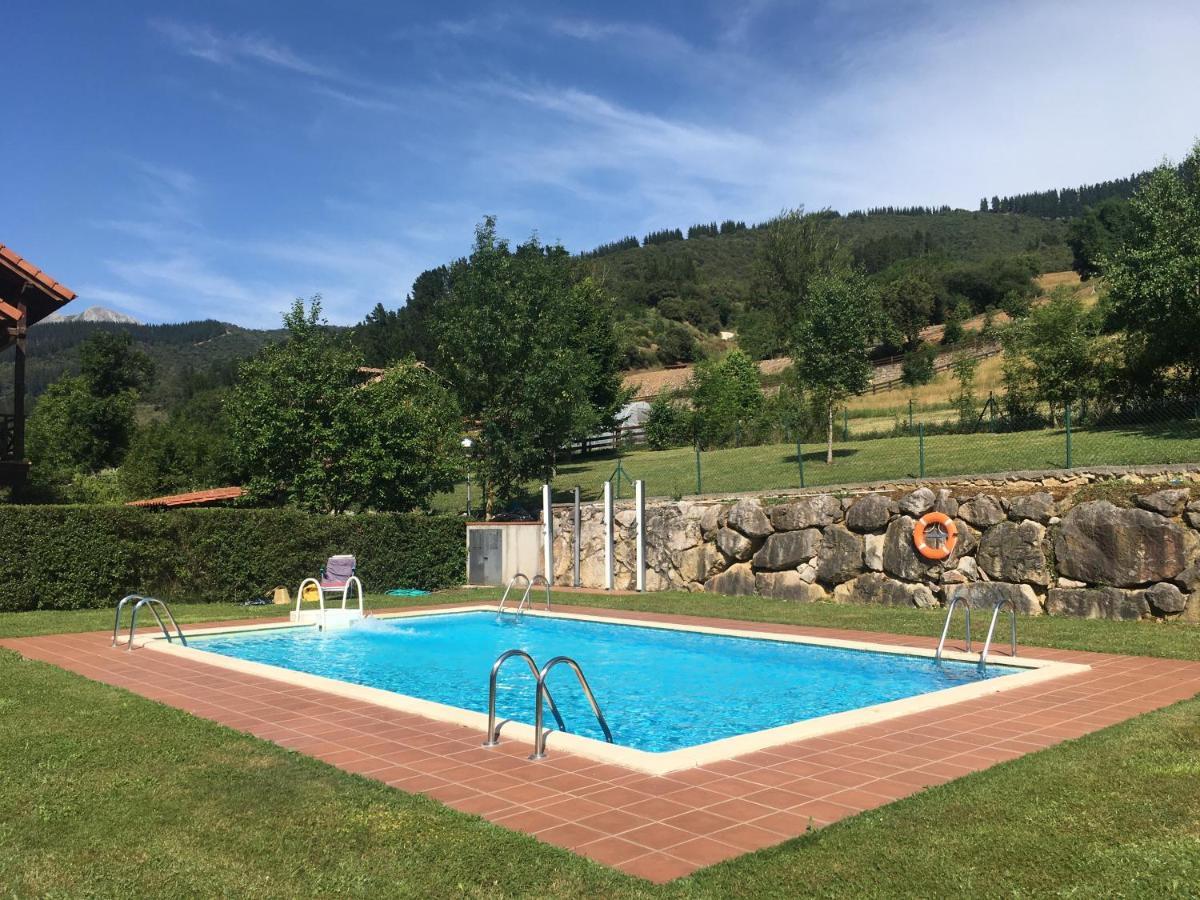 Precioso Chalet Junto A Potes Con Piscina-4 Hab,3 Banos Ojedo Εξωτερικό φωτογραφία